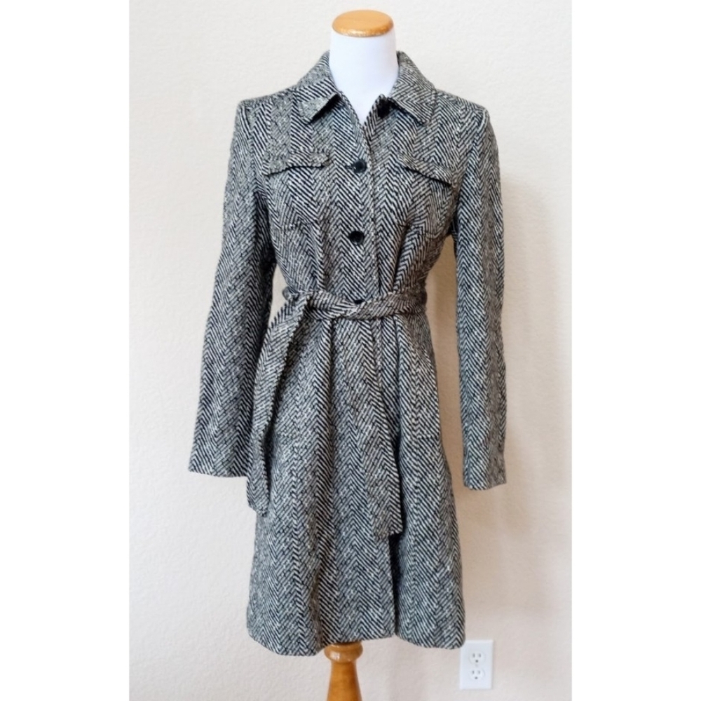 Halogen Y2K wool blend herringbone trench coat